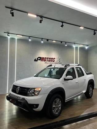 RENAULT DUSTER OROCH 1.6 16V SCE FLEX DYNAMIQUE MANUAL RENAULT DUSTER OROCH 1.6 16V SCE FLEX DYNAMIQUE MANUAL